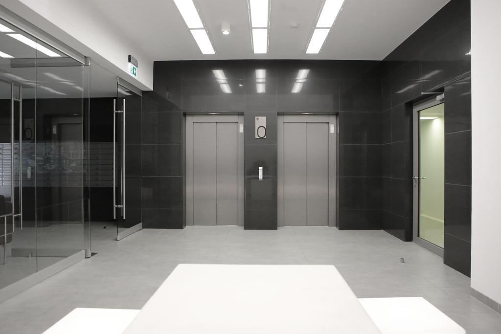 Super-Apartamenty Prestige Poznań Exteriör bild